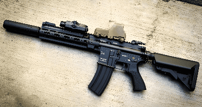 <strong>HK416-破晓实战评测：电锯加持强度有</strong>